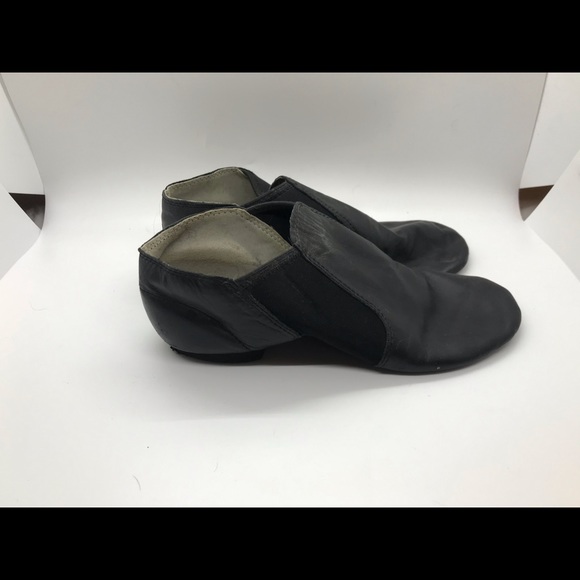 Dance Class Jazz Shoes - Picture 3 of 5